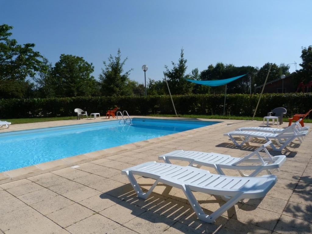 Gites De La Garenne Nérac Exteriör bild